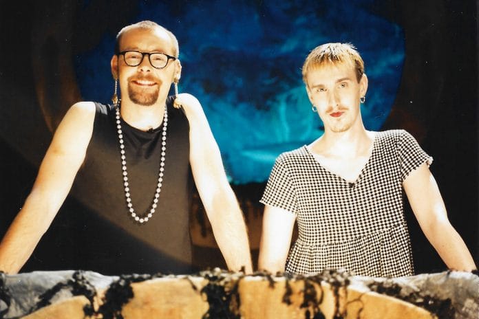 Rik Henderson and Dominik Diamond on set of GamesMaster