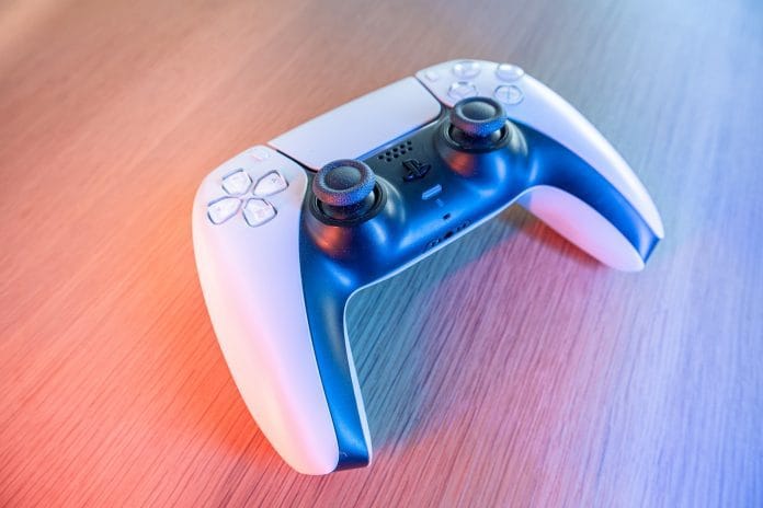 Sony PS5 DualSense controller
