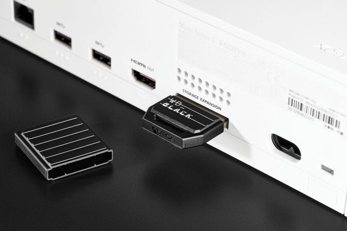 WD_Black C50 Xbox Storage Expansion Card in Xbox Series S